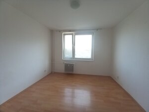 Predaj krásny 3-izbový byt + balkón, v peknom, tichom prostredí, v tes — foto 3