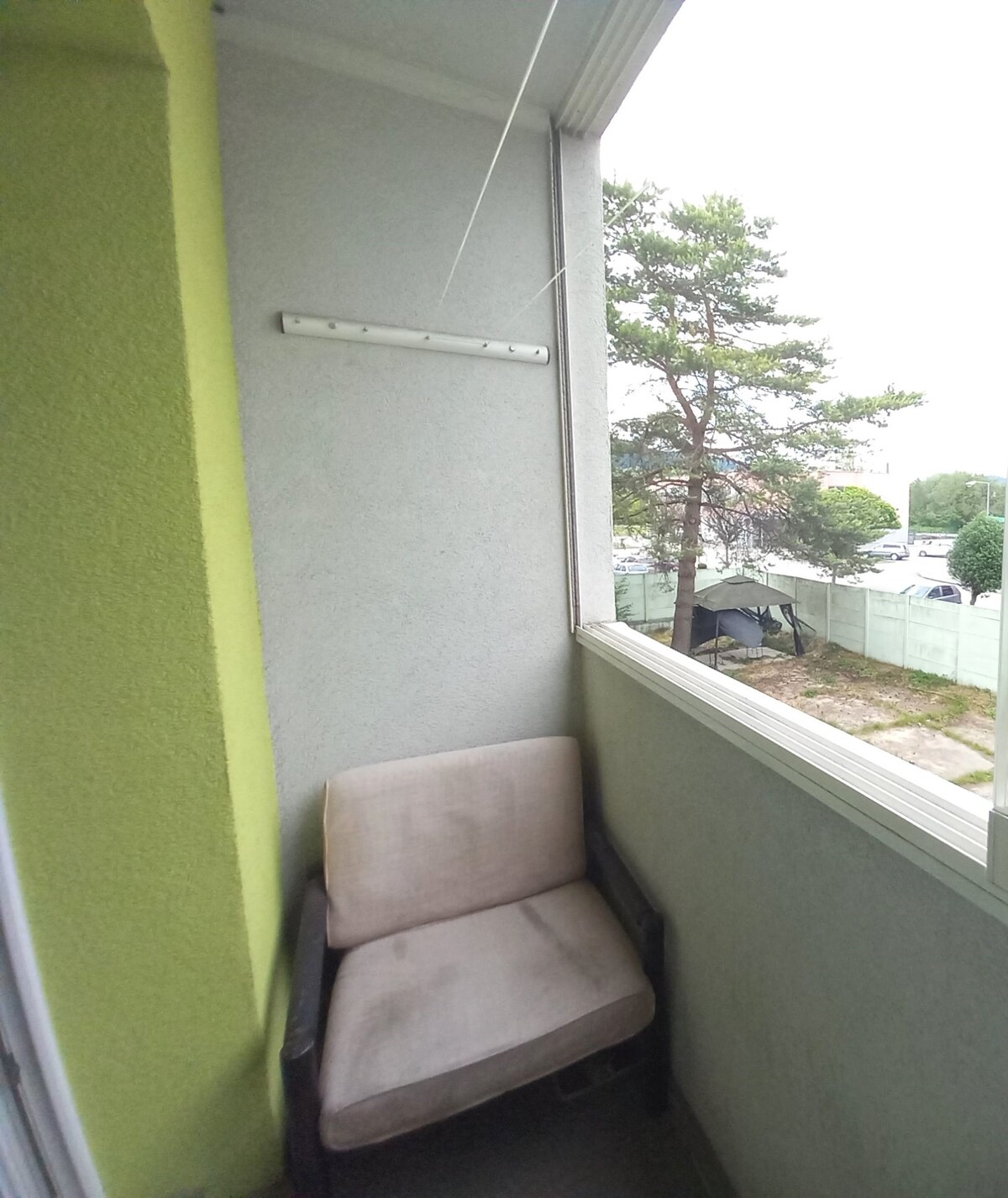 Výborná ponuka! Predaj šikovný 1-izbový byt + 2x loggia, v peknom, tic — foto 3