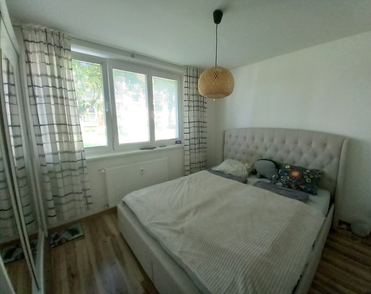 Predaj vkusný, krásny 2-izbový byt + loggia v nádhernom, tichom prostr — foto 6
