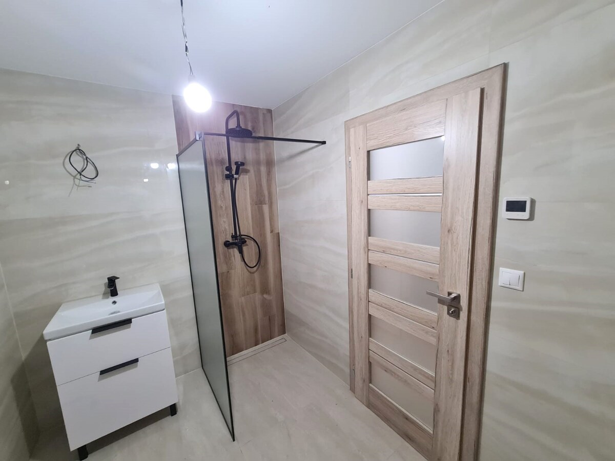 Predaj moderná novostavba - bungalov, v krásnom, tichom prostredí, Bru — foto 11