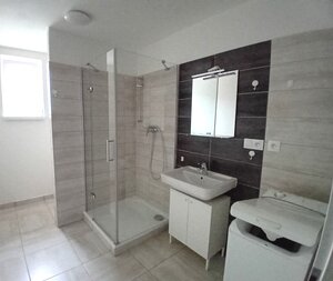 Prenájom krásny, nadštandardný 2-izbový byt + loggia, v príjemnom pros — foto 7