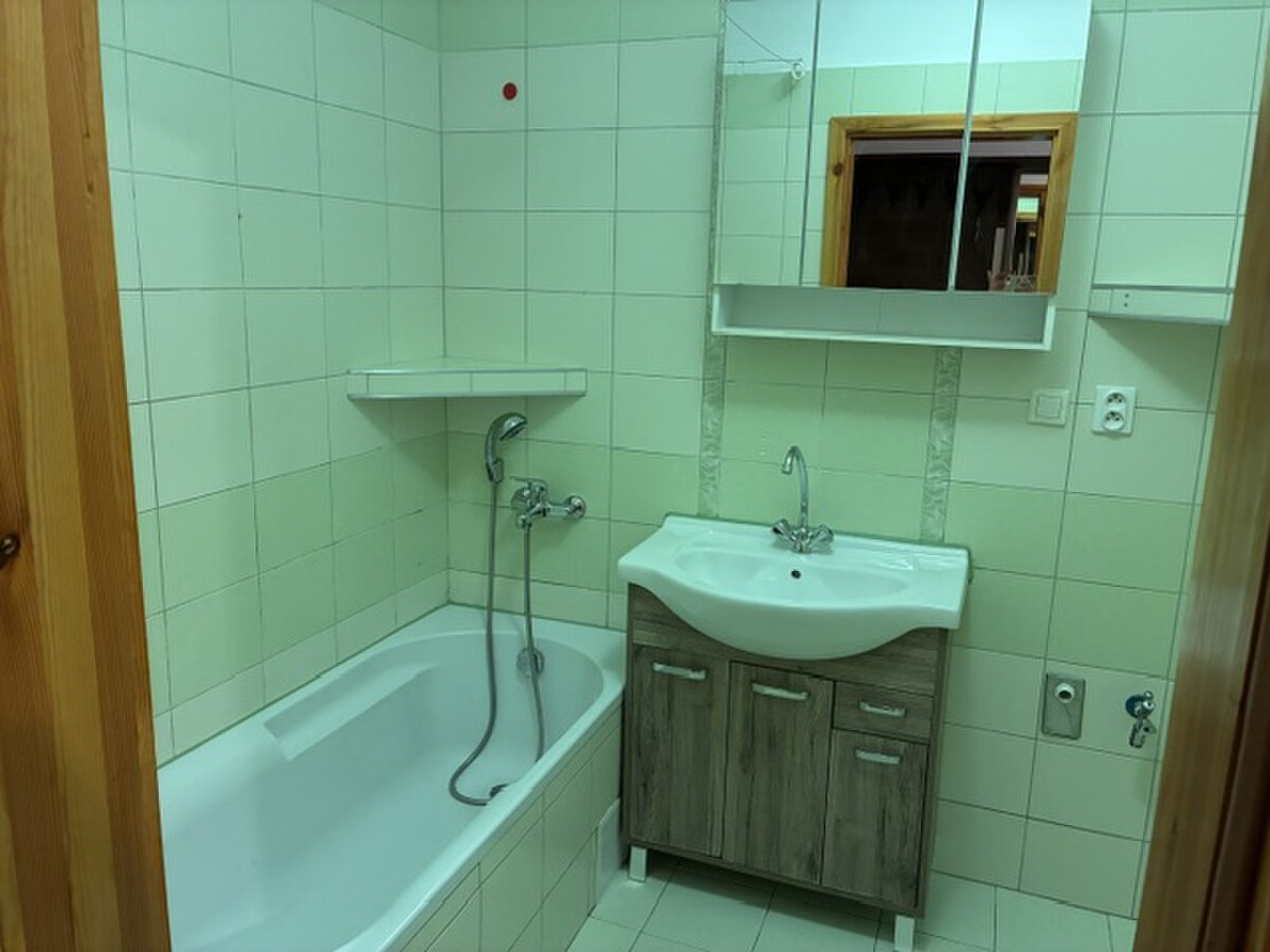 EZKLUZÍVNE* Predám 2 izbový byt Ilava, ul. SNP - 58 m2 — foto 8