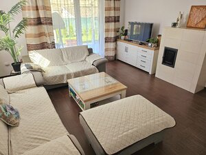 RODINNÝ DOM - PODLUŽANY - 4 IZBOVÝ -148 M2 NA POZEMKU 1049 M2 — foto 2