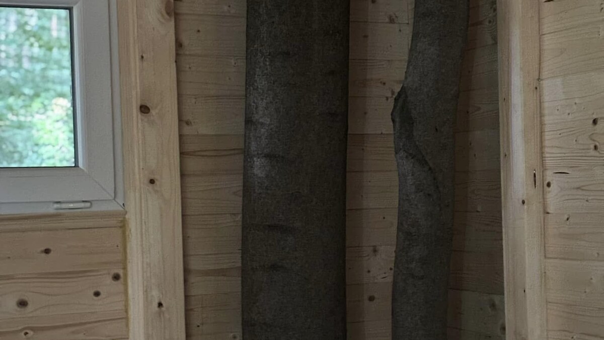 Unikátny domček v korunách stromov (Treehouse) 35m2 s veľkým pozemkom — foto 13