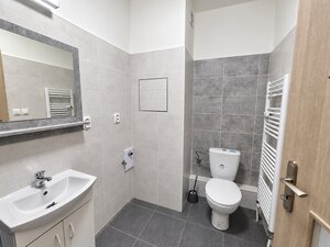2 izbový byt Trenčín 52m2 + parkovacie miesto — foto 10