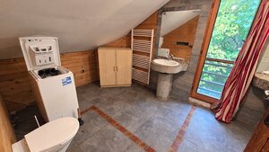 JEDINEČNÁ NEHNUTEĽNOSŤ POD HRADOM TEMATÍN – RODINNÝ DOM + 13046m2 — foto 22