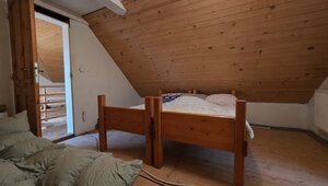 JEDINEČNÁ NEHNUTEĽNOSŤ POD HRADOM TEMATÍN – RODINNÝ DOM + 13046m2 — foto 23