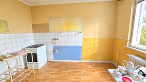Priestranný rodinný dom na Floreáte v Piešťanoch – pozemok 616 m² — foto 16