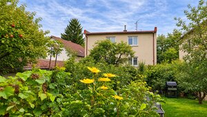 Priestranný rodinný dom na Floreáte v Piešťanoch – pozemok 616 m² — foto 21