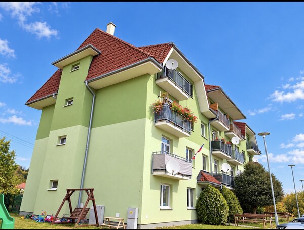 Predám 2 izbový byt Melčice - Lieskové s vlastným kúrením a parkovaním