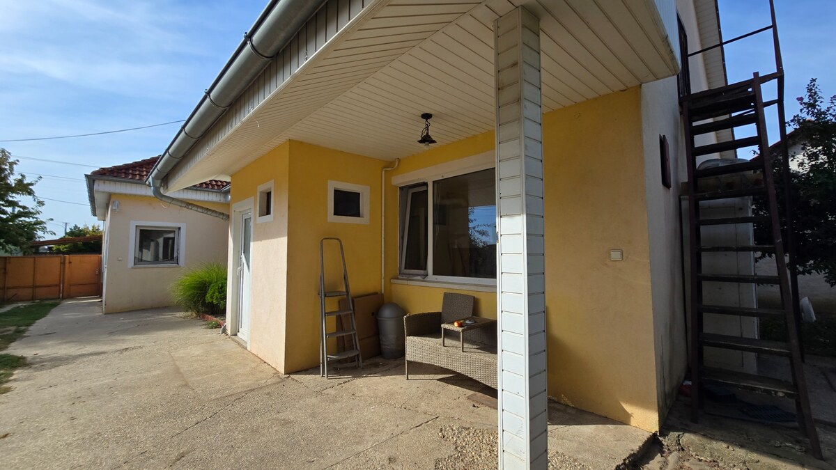 NOVINKA! Rodinný dom s veľkorysým pozemkom 923 m², garážou – Dubovany — foto 5