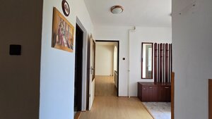 NOVINKA! Rodinný dom s veľkorysým pozemkom 923 m², garážou – Dubovany — foto 12