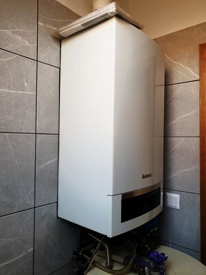 Zariadený rodinný dom s garážou a letnou kuchyňou - Dolné Srnie — foto 21