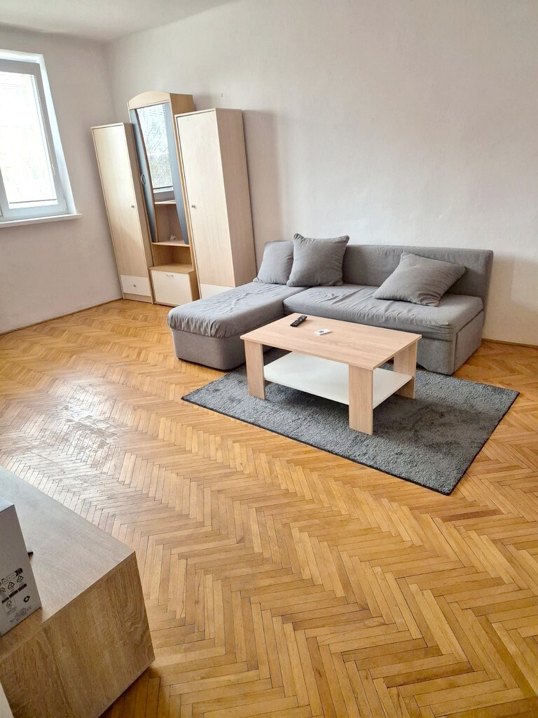 Prenájom 1-izbového bytu, A. Hlinku Piešťany — foto 10