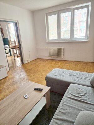 Prenájom 1-izbového bytu, A. Hlinku Piešťany — foto 3