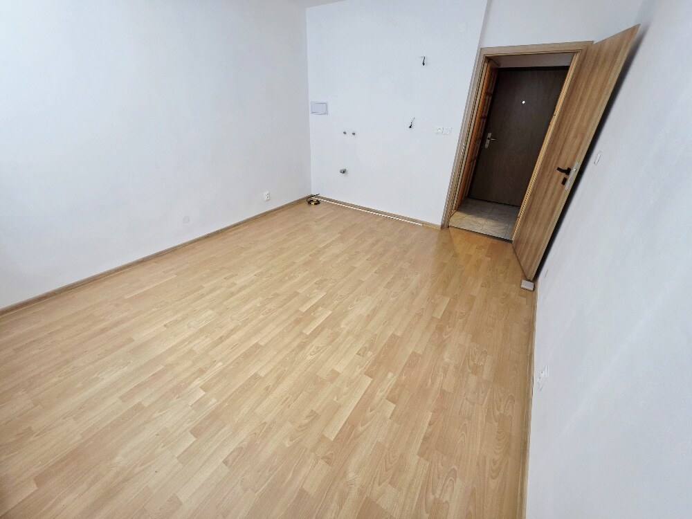 REZERVOVANÉ /GARSÓNKA Bánovce nad Bebravou /CENTRUM/20m2/ — foto 2