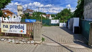Na predaj stavebný pozemok o výmere 678 m2 - ul. Piešťanská, NMnV — foto 8