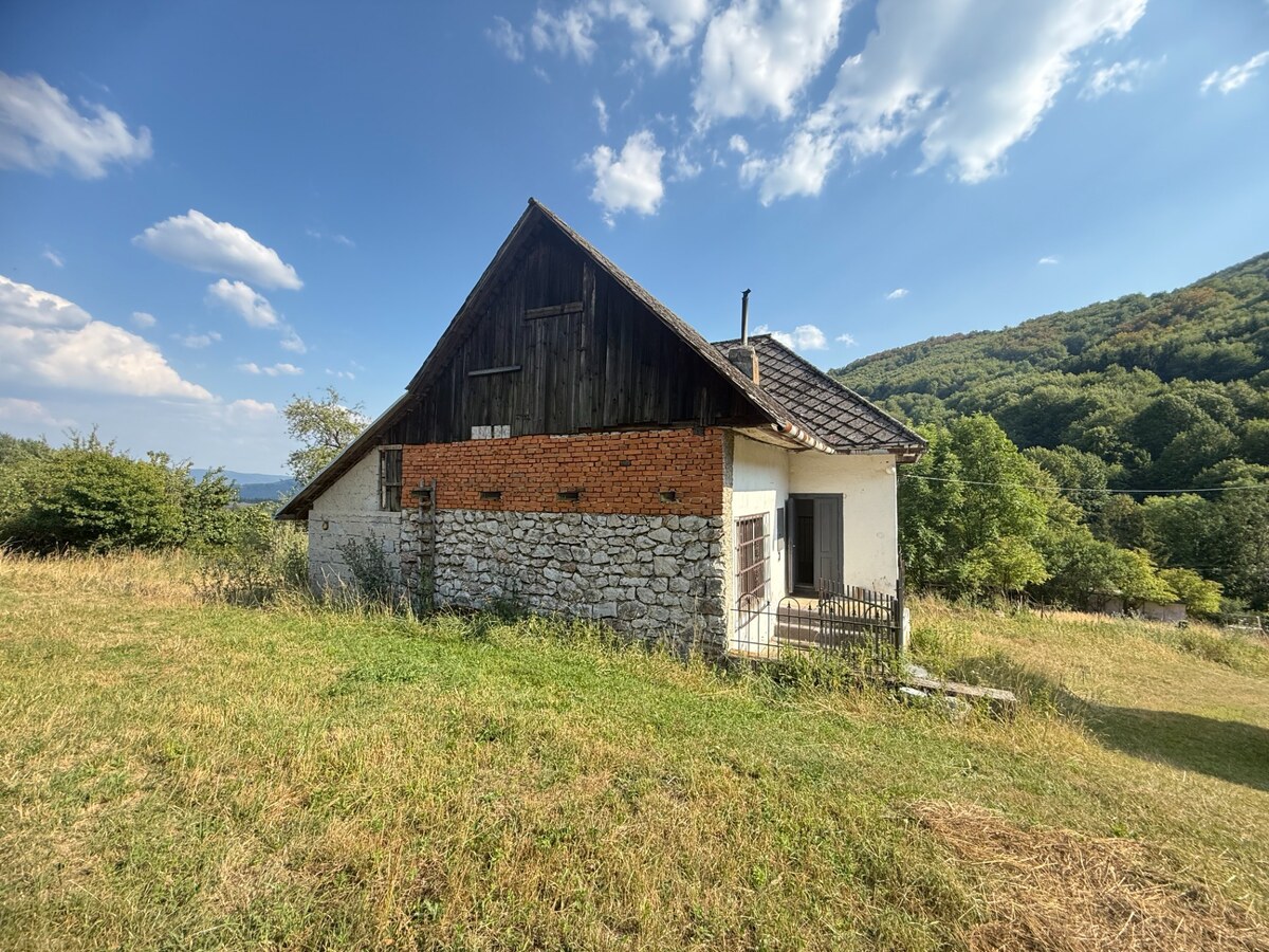Chalupa Valaská Belá, pozemok 800 m2 — foto 3