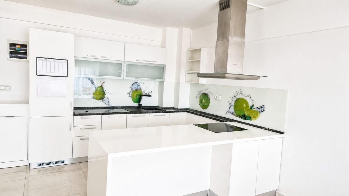 NA PREDAJ | MODERNÝ 2-IZBOVÝ BYT 57 m² | ORION – CENTRUM DUBNICE NAD V — foto 2