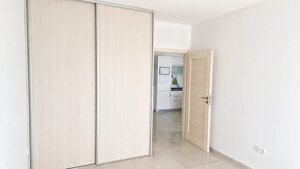 NA PREDAJ | MODERNÝ 2-IZBOVÝ BYT 57 m² | ORION – CENTRUM DUBNICE NAD V — foto 7