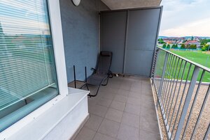 Na prenájom luxusný 2-izbový byt + 2 balkóny, 73 m², garážové státie, — foto 16