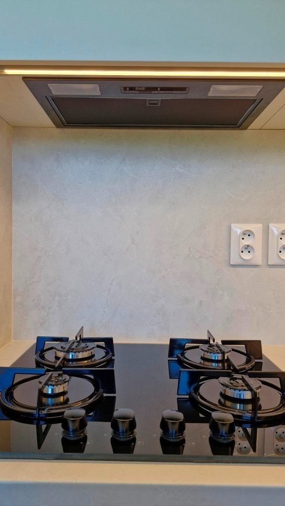 Na predaj 3-izbový byt s balkónom po rozsiahlej rekonštrukcií - NMnV — foto 5