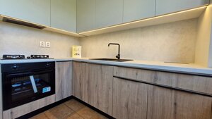 Na predaj 3-izbový byt s balkónom po rozsiahlej rekonštrukcií - NMnV — foto 1