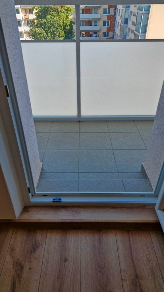 Na predaj 3-izbový byt s balkónom po rozsiahlej rekonštrukcií - NMnV — foto 14