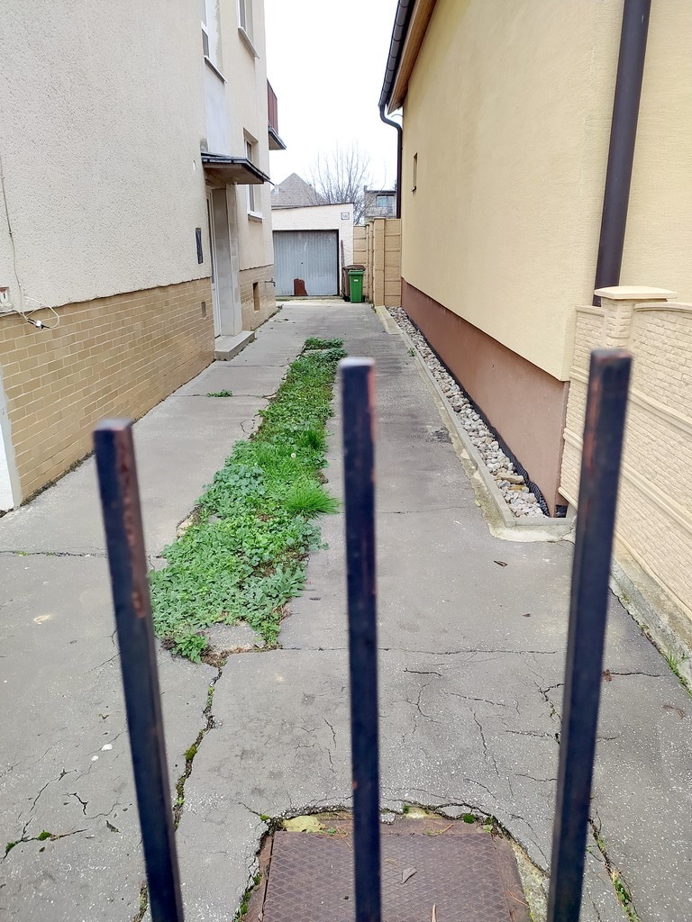 Priestranný rodinný dom s garážou, Vrbové — foto 16