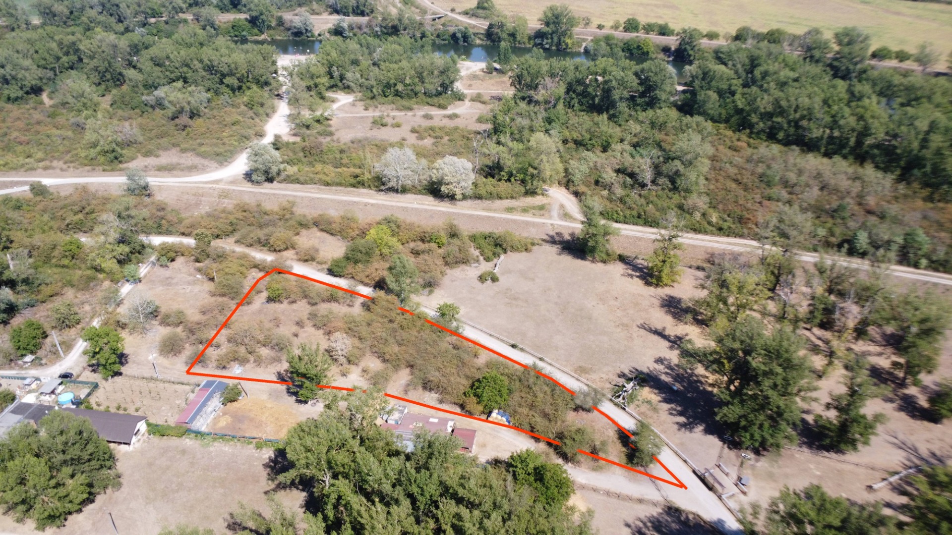 Rekreačný pozemok 4 063 m² v atraktívnom prírodnom prostredí Piešťan — foto 2