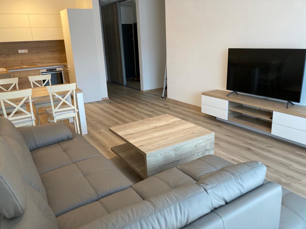 Rezidencia Tabáň - 3izbový byt s výhľadom do átria + garážové státie — foto 2