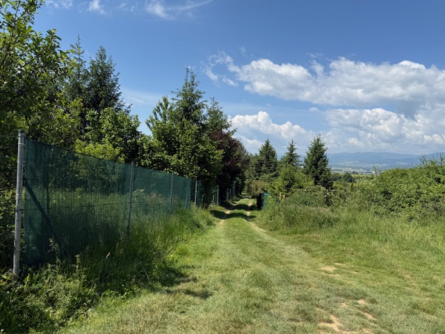 Záhrada 407 m2 s podpivničenou základovou doskou, Soblahov — foto 4