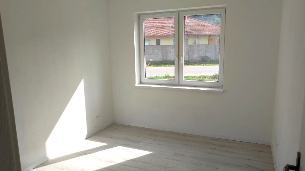 Novostavba rodinného domu-bungalov, Sokolovce — foto 7