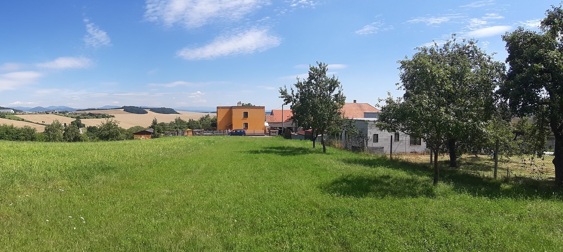 STAVEBNÝ POZEMOK 2250 m2 TRENČIANSKE MITICE — foto 7