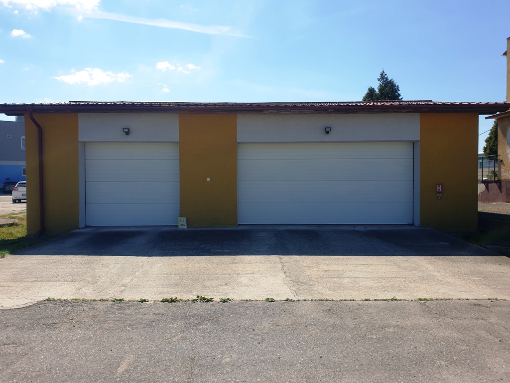 Administratívna budova so sklad. priestormi 1200 m2 - Tr. Bohuslavice — foto 7