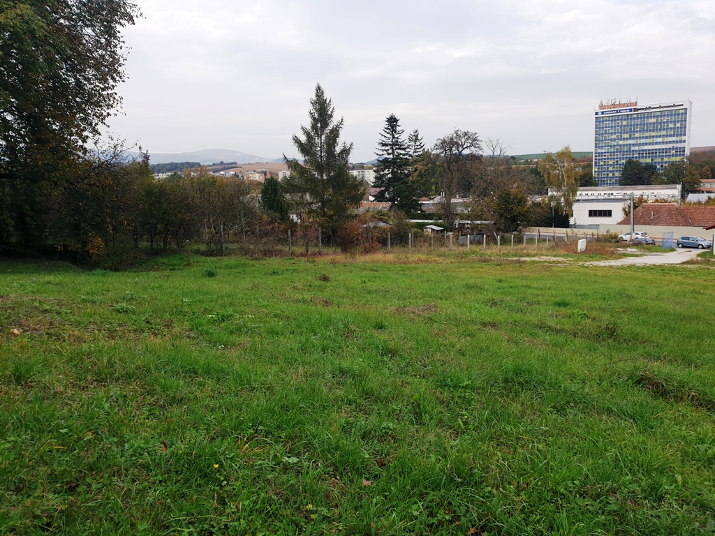 Investičný projekt pripravený pre výstavbu RD - 4x pozemok + 1x RD — foto 5