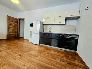 EXKLUZÍVNE- 2 Izbový byt Motešice, 60m2 — foto 1