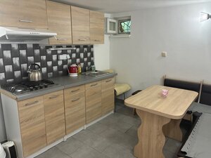 Predám murovanú záhradnú Chatu Ilava, pozemok 385 m2 — foto 1