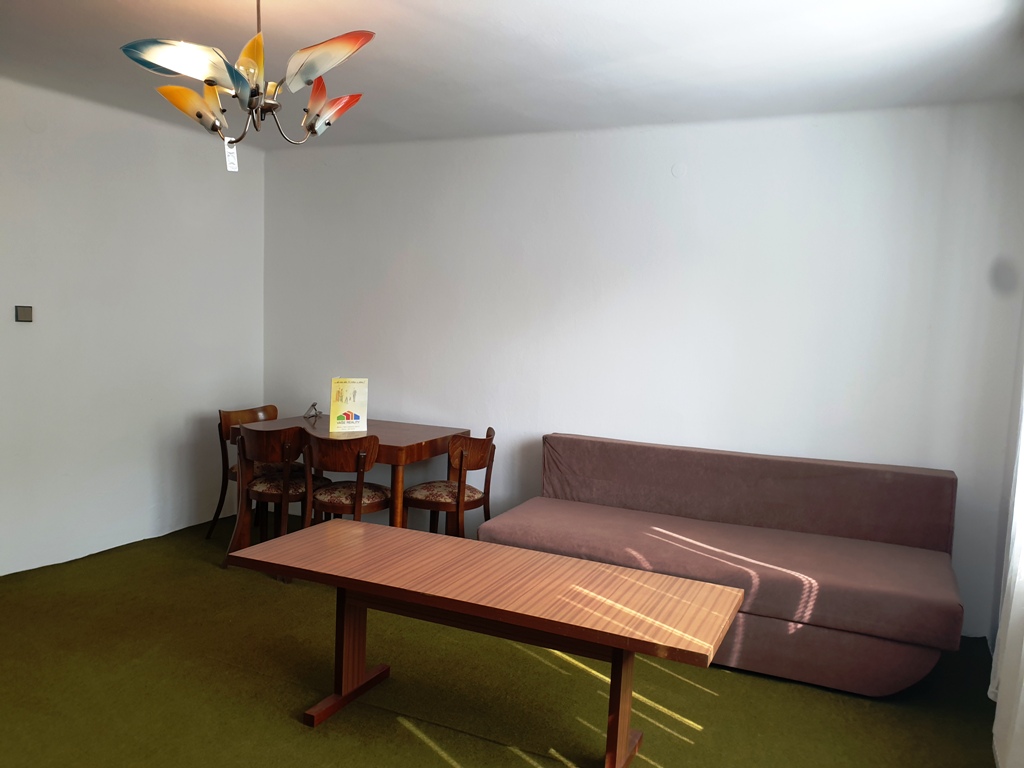 2-podlažný rodinný dom 320 m2 s pozemkom 1518 m2 - Bzince p. Javorinou — foto 29