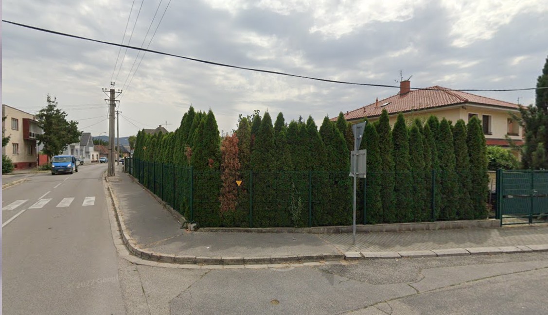 STAVEBNÝ POZEMOK S POVOLENÍM – ZAČNITE STAVAŤ OKAMŽITE Piešťany, 575m2 — foto 2