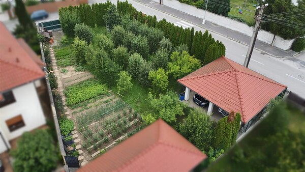 STAVEBNÝ POZEMOK S POVOLENÍM – ZAČNITE STAVAŤ OKAMŽITE Piešťany, 575m2