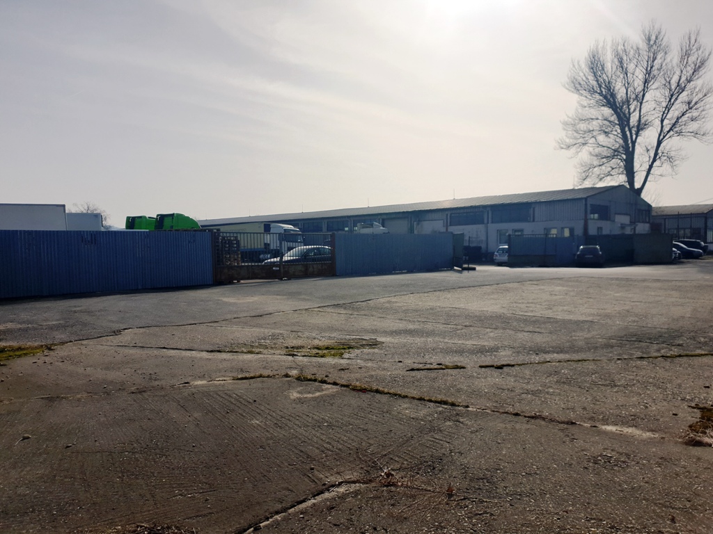 Na predaj areál 8700 m2 s halami 1510 m2 - Trenčianske Bohuslavice — foto 19