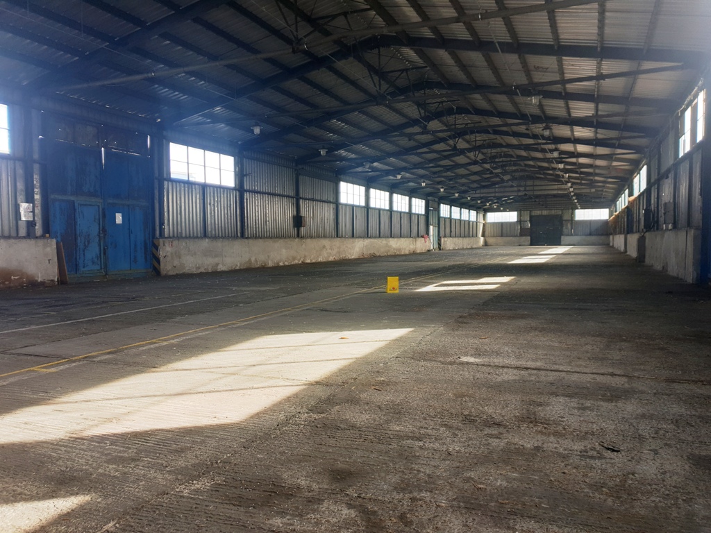 Na predaj areál 8700 m2 s halami 1510 m2 - Trenčianske Bohuslavice — foto 7