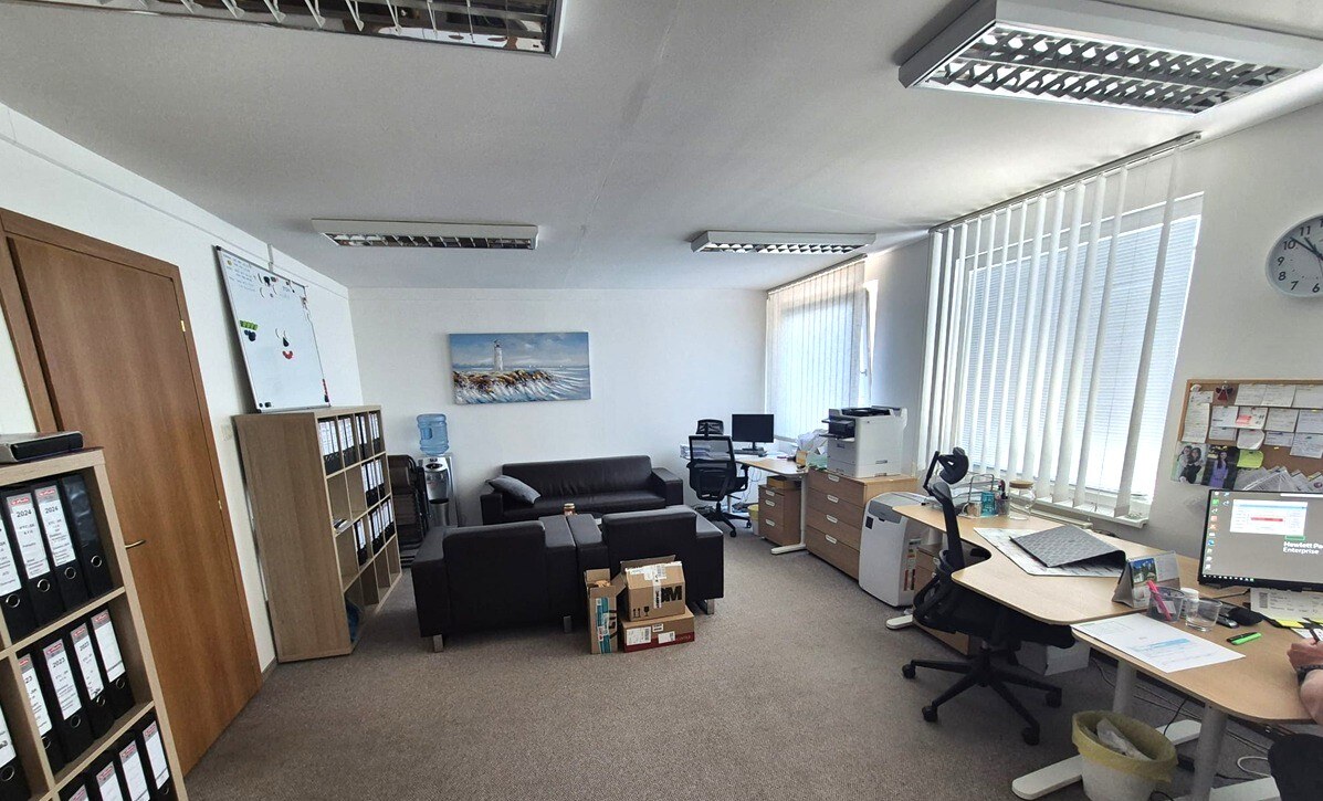 Prenájom kancelárskych priestorov-31m2, Vrbovská Cesta, Piešťany — foto 2