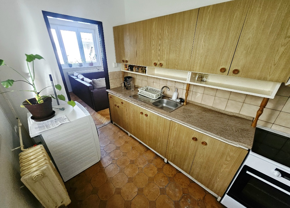3 izbový byt Bánovce nad Bebravou/ CENTRUM/ LOGGIA / PIVNICA — foto 6