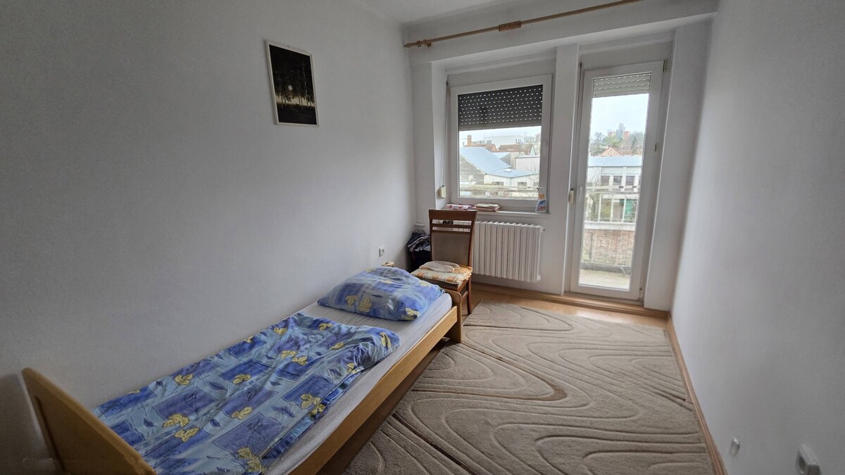 3-izbový byt so záhradou a garážou – Sadová ulica, Piešťany — foto 5