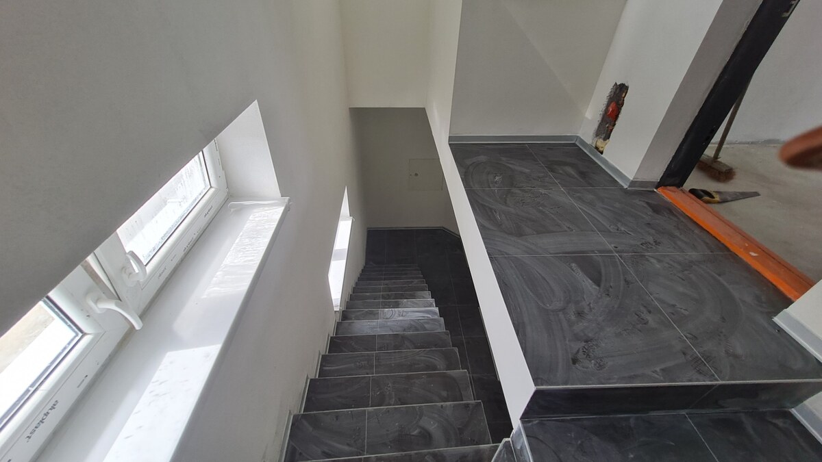 4-IZB BYT "E" 106,45 m2 + TERASA 23 m2, *SPA RESORT*  BANKA — foto 24