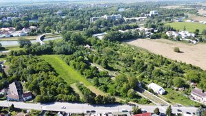 INVESTIČNÝ POZEMOK 2700m², BANKA, SOCIÁLNE SLUŽBY, VYBAVENOSŤ, BÝVANIE — foto 5