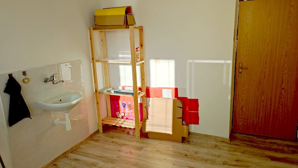 Prenájom priestorov schválených na služby 13m2 Piešťany — foto 3