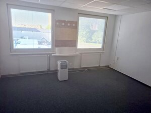 Prenájom kancelárskych priestorov-21m2, Vrbovská Cesta, Piešťany — foto 2